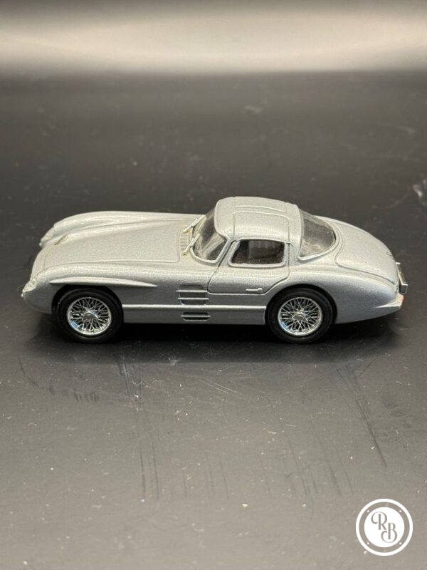 Brumm 1/43 - Mercedes 300 SLR Coupe 1955 R187