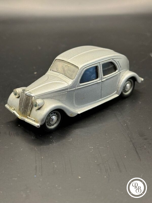 BRUMM REVIVAL ORO R58 1/43 1:43 Lancia Aprilia Berlina 47 HP 1936.48 gris