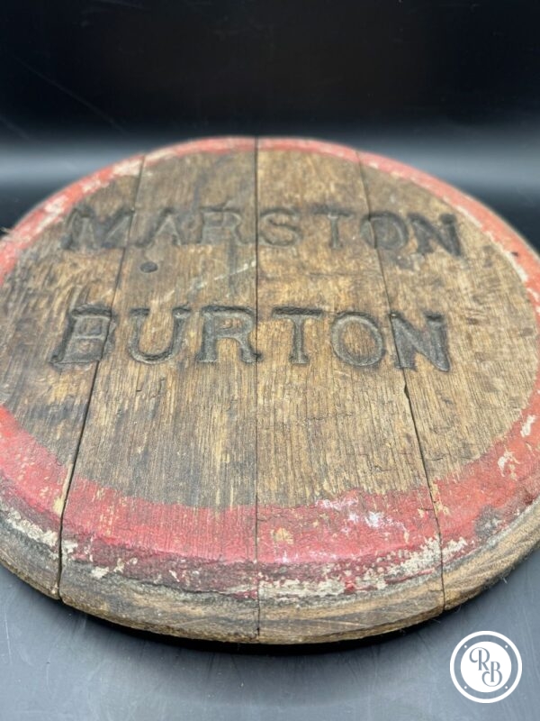 Tonneau Marston Burton