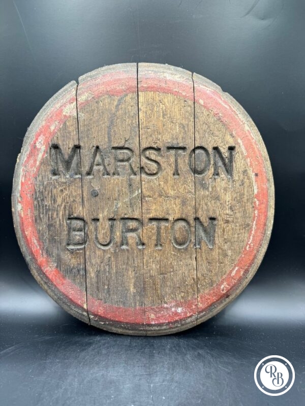 Tonneau Marston Burton