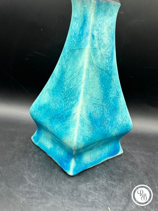 Vase soliflor vintage fait à la main en céramique turquoise avec décor organique, années 1960