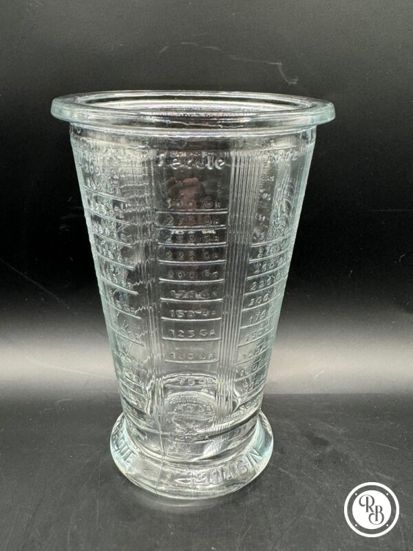 Verre doseur vintage