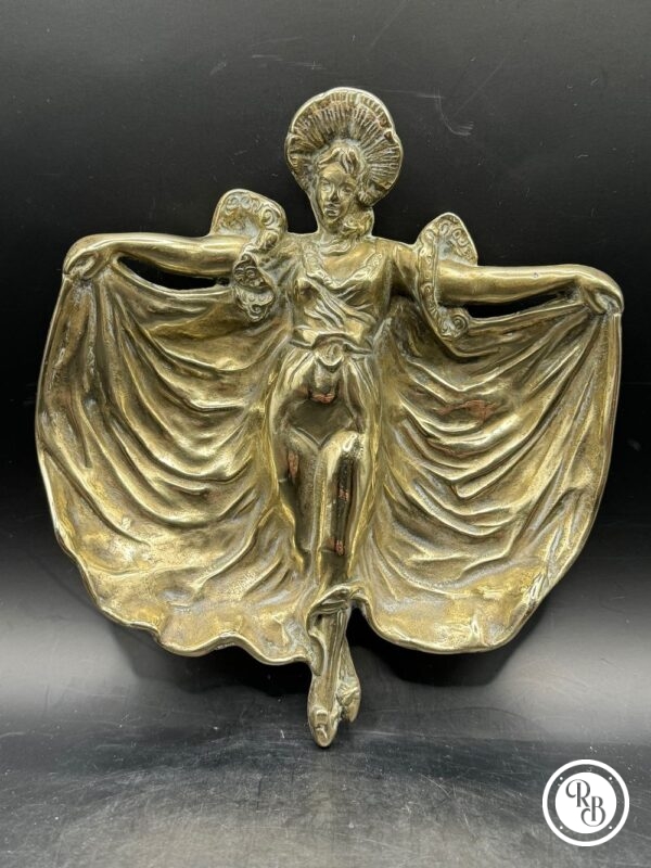 Cendrier Art nouveau Art décoration femme bras ouvert en laiton bronze doré ancien