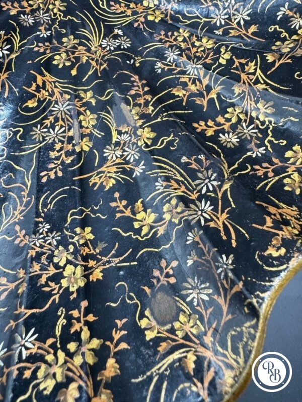Ramasse miettes Napoléon III Laqué noir décor Fleur Art table Ancien