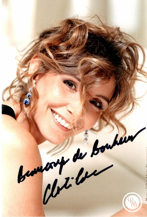 Autographe Clotilde Courau 13x19