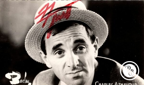 Autographe Charles Aznavour 9x15