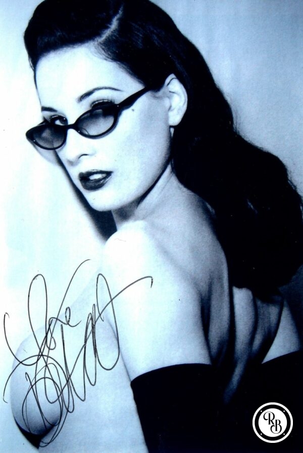 Autographe Dita von Teese 10x15