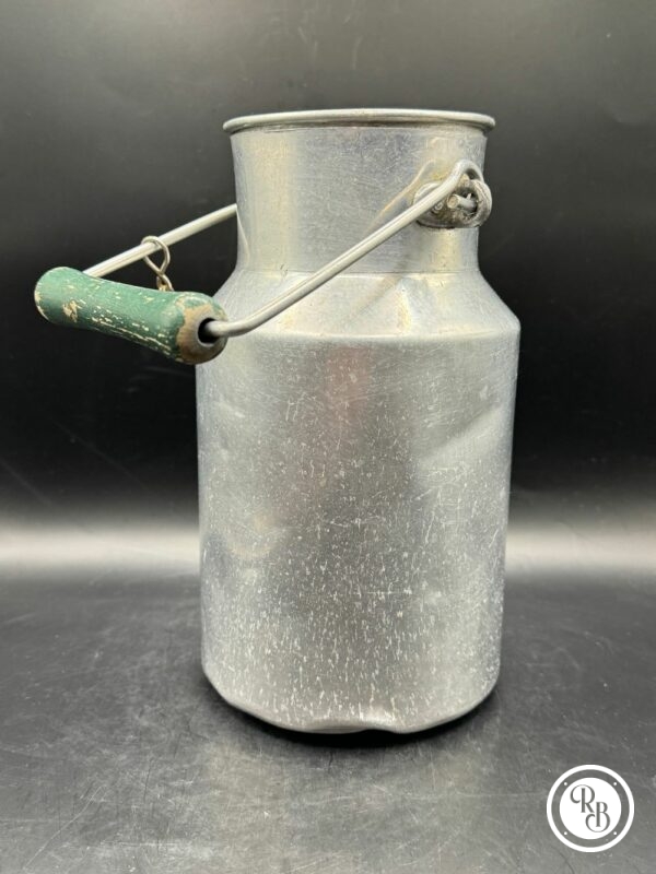 Ancien pot à lait en aluminium avec couvercle - 1950