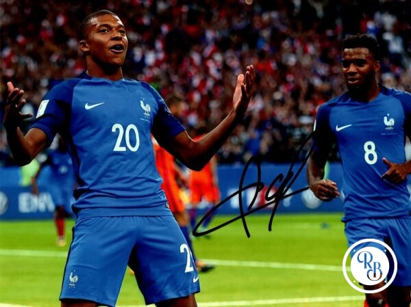 Autographe Kylian Mbappé 15x20