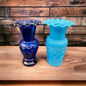 Paire de petits vases bleus turquoise et cobalt