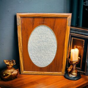 Cadre ovale photo ancien en bois, laiton et vitre 