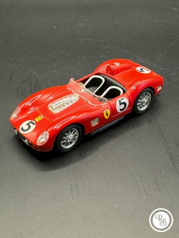 RETRO_BROC_Brumm_1960_pedro_rodriguez_ferrari