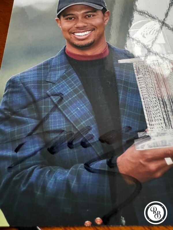 Autographe Tiger Woods 10x12