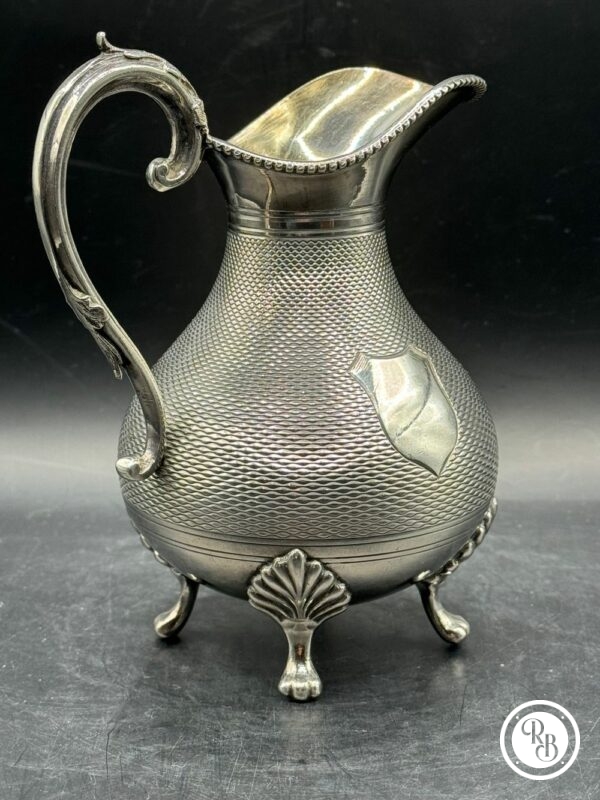Magnifique Pot à lait ou à eau en métal argenté de la maison - Orfèvre Armand Fresnais - Début 20ème - Trépied - Image 4