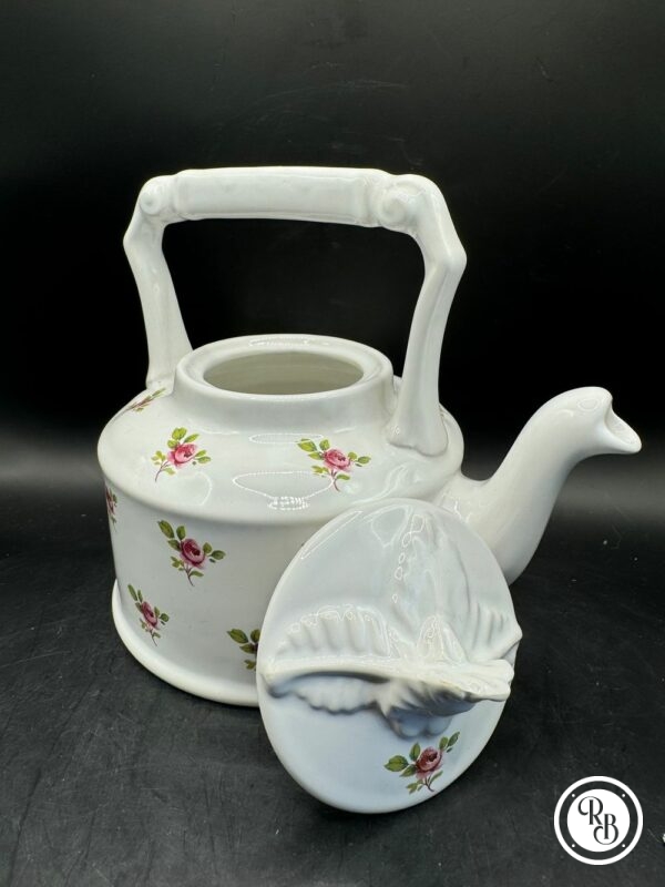 Théière Arthur Wood en porcelaine blanche avec de belles roses décoratives - Fabriquée en Angleterre - Image 5