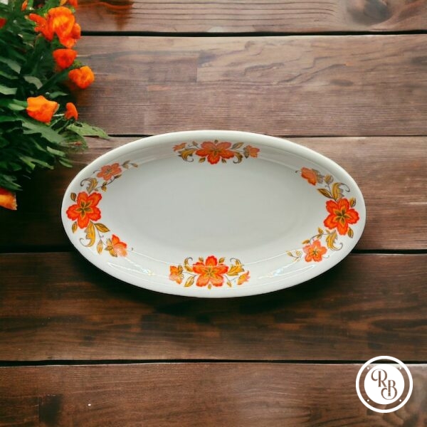 Petit plat ovale en Porcelaine fine de Bohème - Couleur Orange dominante