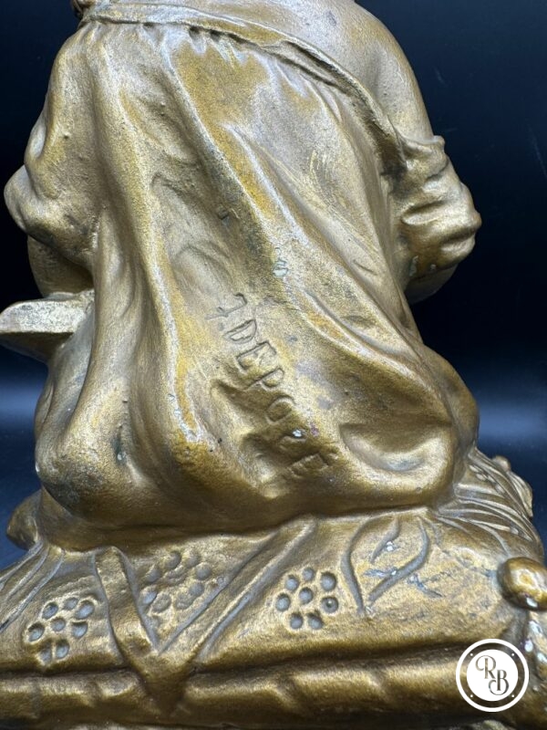 Ancien Buste sculpture en plâtre et peint à la main - Jeune fille au livre - marron doré - Déco – Image 4