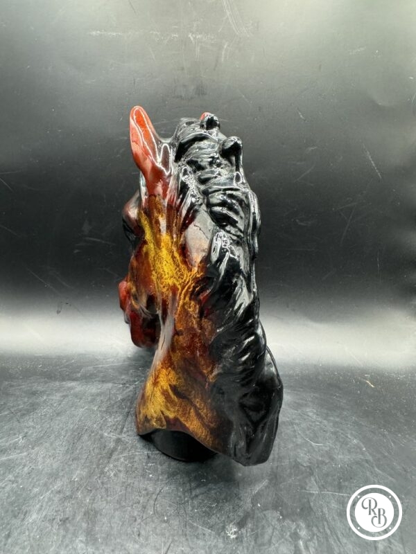 Statuette/Presse papier - Tête de cheval (en résine émaillée) décorée à la main (couleurs feu) - Image 3