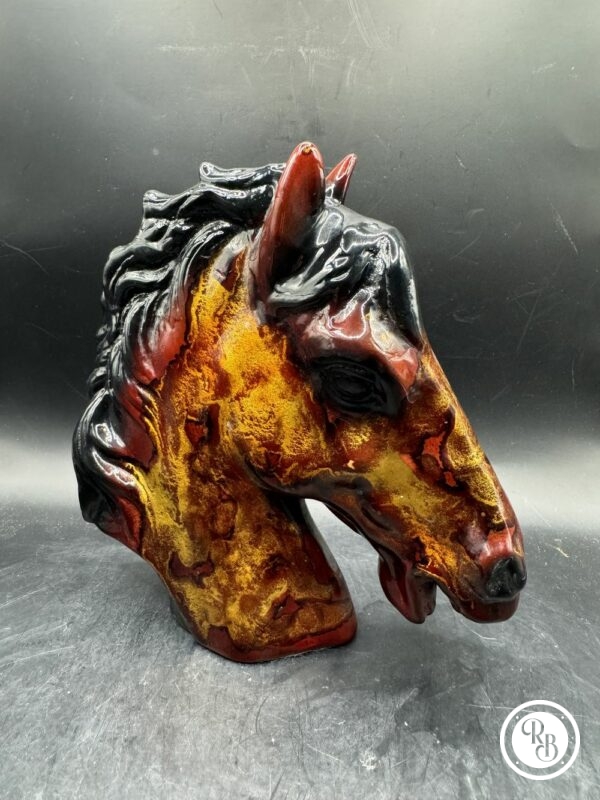 Statuette/Presse papier - Tête de cheval (en résine émaillée) décorée à la main (couleurs feu) - Image 5