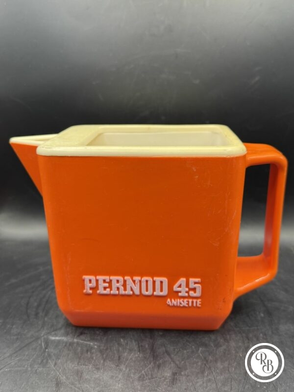 Ancien Pichet en plastique orange et blanc des années 70 et de la marque Pernod 45 anisette - Pastis - Double inscription - Décoration Café/Bistrot/Bar - Vintage – Image 3