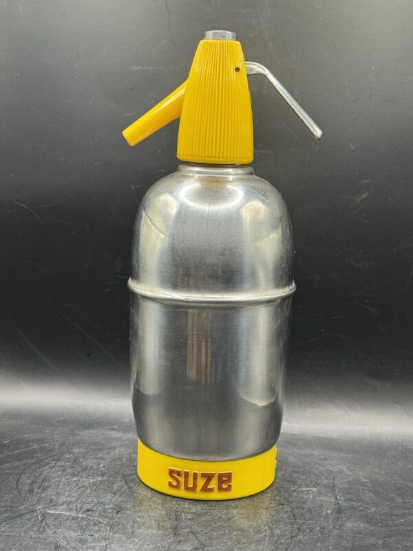 Rare et Magnifique Bouteille/Siphon à eau de la marque Suze des années 70 - En Inox et plastique jaune - Collection - Déco bar - Bistrot - Café - Vintage – Image 2