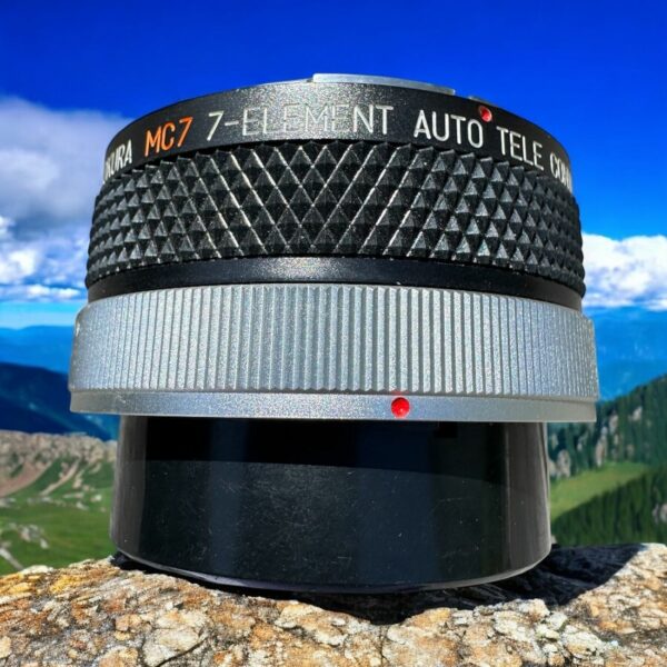 Doubleur de focale Tokura auto télé converter pour Appareil photo Argentique