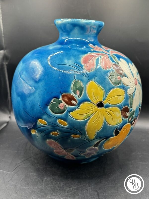 Ancien et rare grand pot en céramique à décor polychrome - Vallauris - A. Maunier - 1986 - Décor floral à dominante bleu turquoise jaune et blanc - Estampillé et signé deux fois - Décoration - Collection – Image 2