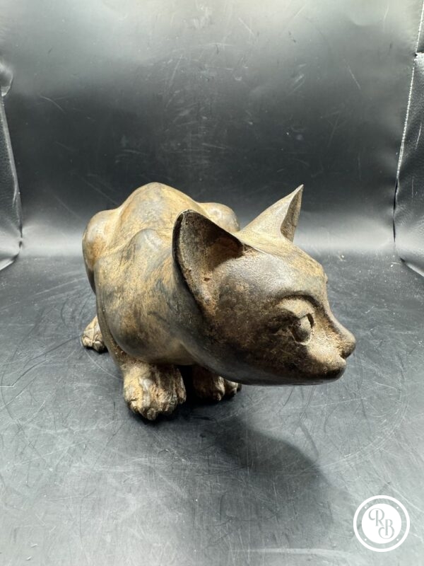 Rare Pierre Chenet (École du 20e siècle) - Sculpture Chat à l’affût - Bronze à patine brune -Cachet de la couronne et cachet de la signature sous le ventre - Décoration - Collection – Image 3
