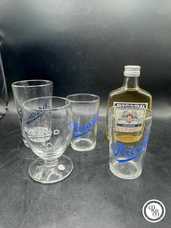 Ensemble lot Ricard - Objets publicitaires - 4 verres différentes formes et époques + mignonette - Décoration - Collection - Pastis - Bistrot - Bar - Café – Image 2