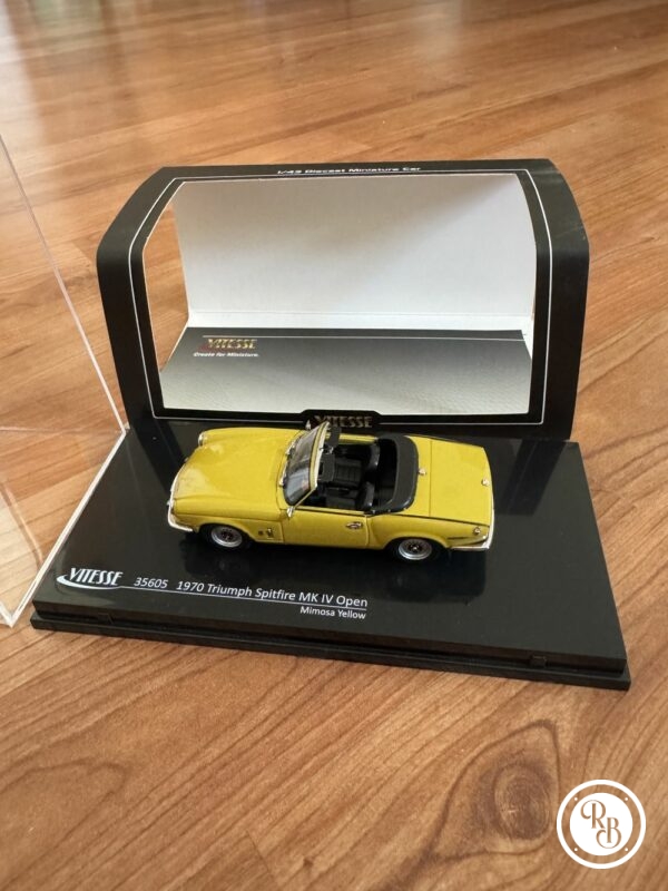 Rare - Introuvable - Vitesse - Triumph Spitfire mk IV Open 1970 - 1/43 - Jaune mimosa - métal - Avec sa boite jamais ouverte – Image 2