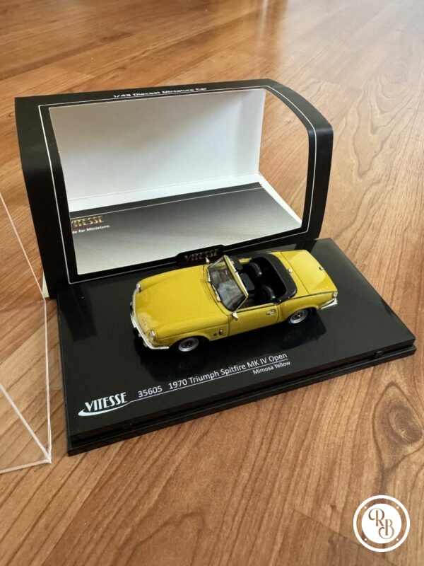 Rare - Introuvable - Vitesse - Triumph Spitfire mk IV Open 1970 - 1/43 - Jaune mimosa - métal - Avec sa boite jamais ouverte – Image 3