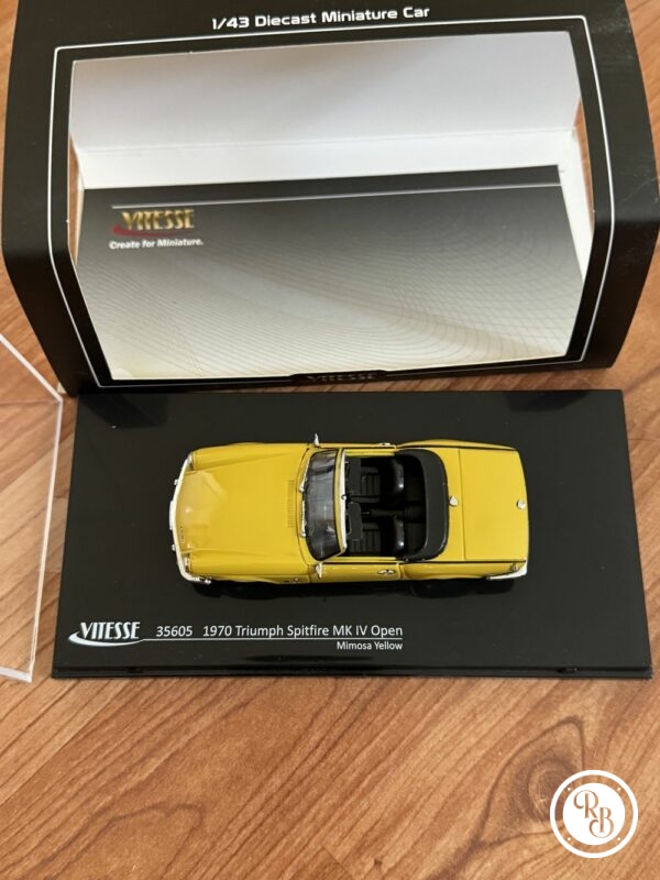 Rare - Introuvable - Vitesse - Triumph Spitfire mk IV Open 1970 - 1/43 - Jaune mimosa - métal - Avec sa boite jamais ouverte – Image 4