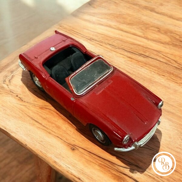Solido - Triumph Spitfire mk IV 1972 - 1/43 - Rouge - métal