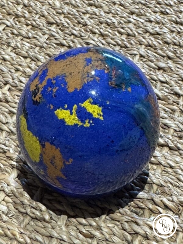 Ancienne et rare Sulfure (Presse papier en verre) - En forme de globe terrestre - Murano - Déco - Collection - Diamètre 6 cm – Image 3