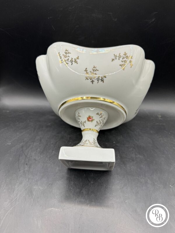 Rare et ancienne coupe à fruits en Porcelaine de Limoges - France - Joli décor foral avec des Roses et ses liserés dorés à la main - Collection - Décoration – Image 2