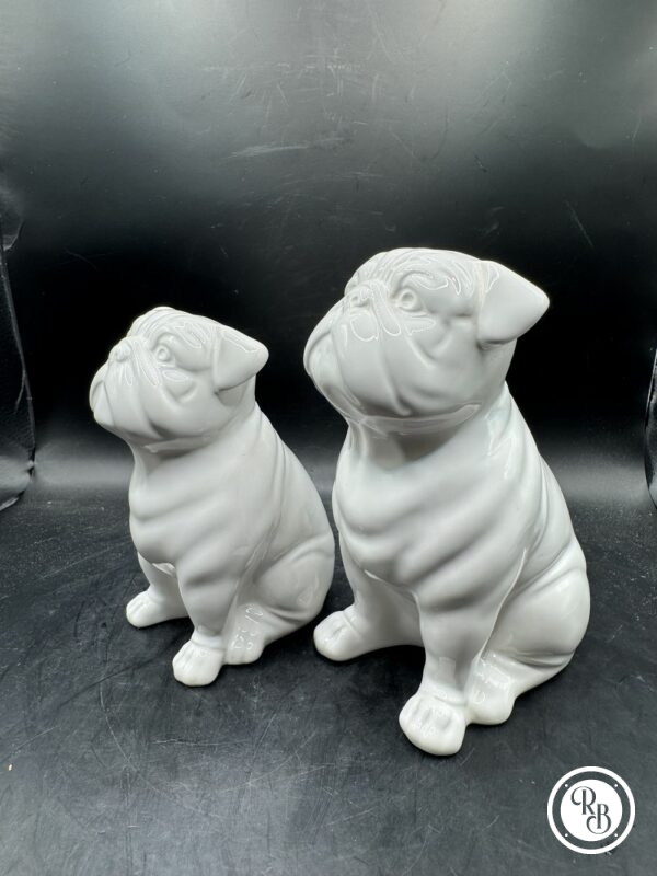 Ensemble/Lot de 2 Statuettes de chien en céramique blanche - Bouledogue/Carlin - Collection - Décoration – Image 3