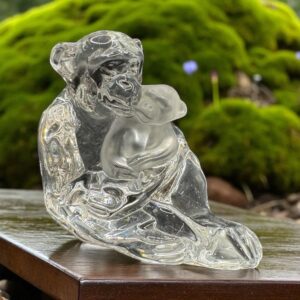 Rare - Presse papier - Singe / Guenon et son petit - En Cristal transparent et poli - Cristallerie de Saint Louis - Décoration - Collection