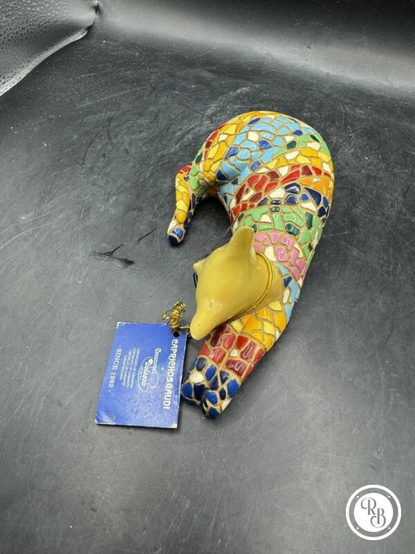 Rare Figurine de chat allongé de Capriochos Gaudi par Creaciones Velasco - Peinte à la main - Décoration - Collection – Image 5
