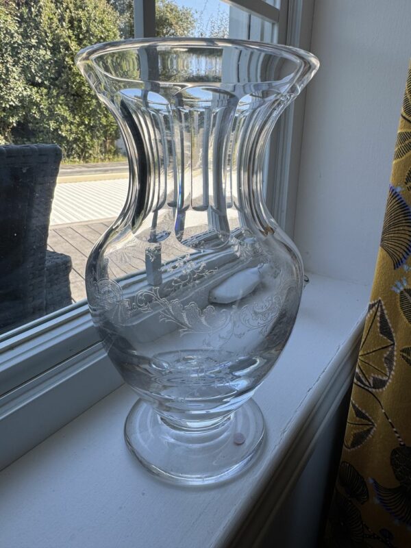 Rare - Vase en Cristal transparent - Cristallerie de Saint Louis - modèle Massenet - Décor gravé - Estampillé - Décoration - Collection – Image 6