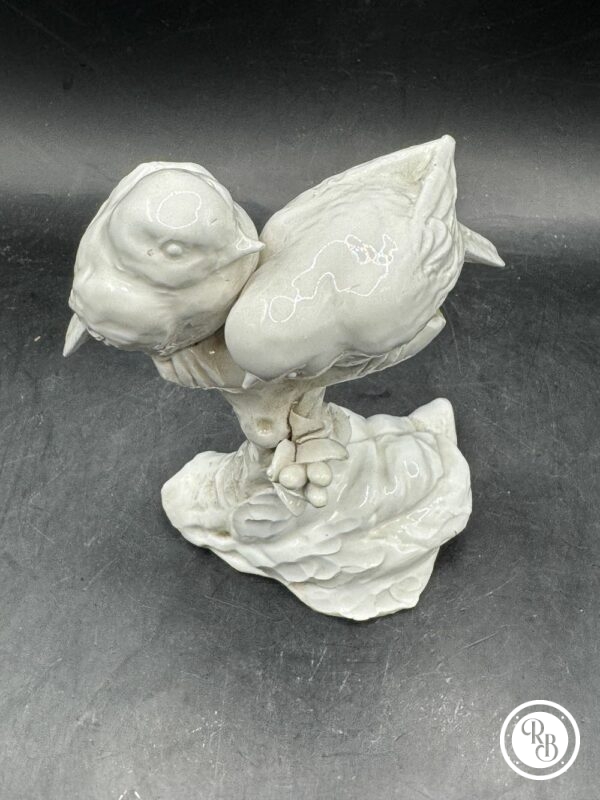 Rare petite statuette duo d'oiseaux en porcelaine - Début 20ème - Mésanges - Pinsons - Moineaux - Capodimonte - Made in Italie - Estampillée - Collection - Décoration – Image 6