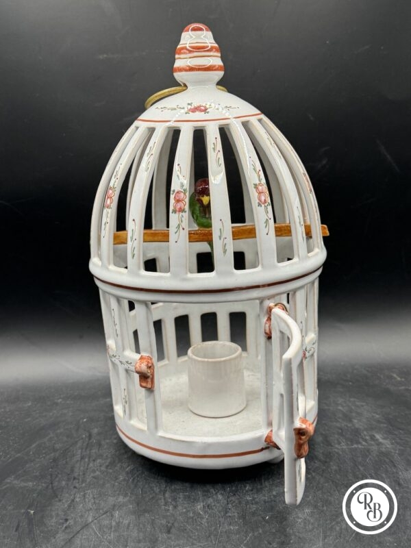 Unique cage à oiseau décorative en faïence et son oiseau en porcelaine sur sa branche - Décor en polychromie de fleurs et feuillages - 20ème siècle - Mésanges - Pinsons - Moineaux - Fait main - Collection - Décoration – Image 2