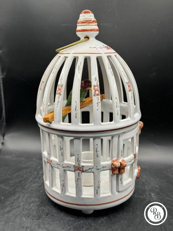 Unique cage à oiseau décorative en faïence et son oiseau en porcelaine sur sa branche - Décor en polychromie de fleurs et feuillages - 20ème siècle - Mésanges - Pinsons - Moineaux - Fait main - Collection - Décoration – Image 6
