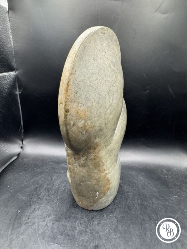 Jolie, imposante et unique Sculpture Africaine "La Vierge à l'enfant" - Signée Kondo - Pierre dure de Mbigou - Gabon - Collection - Décoration - Vers 1970 – Image 3