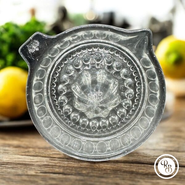 Joli presse-citron/presse agrumes en verre moulé avec une couronne - Des année 50/60 - Collection - Décoration - Vintage