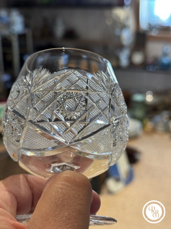 Ensemble de 6 beaux verres en cristal - A Cognac ou à Brandy - Décor aux motifs travaillés - Vintage des années 70/80 - Collection - Décoration – Image 6