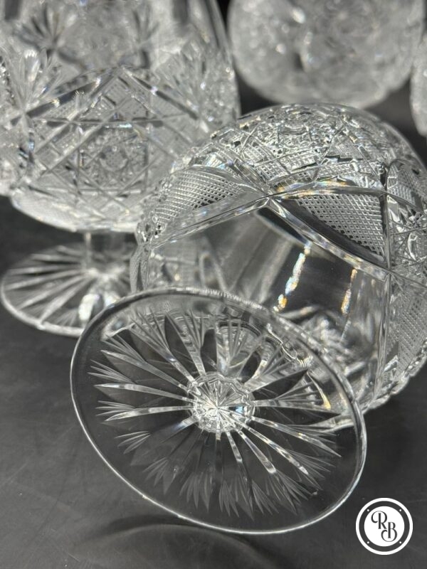 Ensemble de 6 beaux verres en cristal - A Cognac ou à Brandy - Décor aux motifs travaillés - Vintage des années 70/80 - Collection - Décoration – Image 7