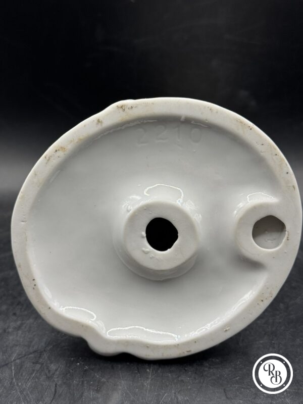 Ancienne et jolie sculpture en biscuit de porcelaine peinte et dorée à la main représentant une mère avec un enfant - Début du 20ème siècle - Décoration - Collection – Image 7