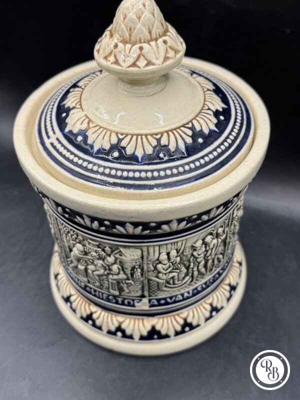 Ancien Pot à tabac en grès de la manufacture Allemande Marzi et Rémy - Signé en creux - Bleu et beige à décors de scènes bibliques - Collection - Décoration – Image 5