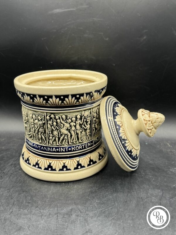 Ancien Pot à tabac en grès de la manufacture Allemande Marzi et Rémy - Signé en creux - Bleu et beige à décors de scènes bibliques - Collection - Décoration – Image 6