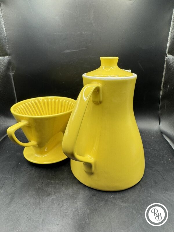 Ancienne Cafetière à filtre Melitta 102 en faïence jaune - Estampillée - Collection - Décoration - Vintage - Vers 1960 – Image 4